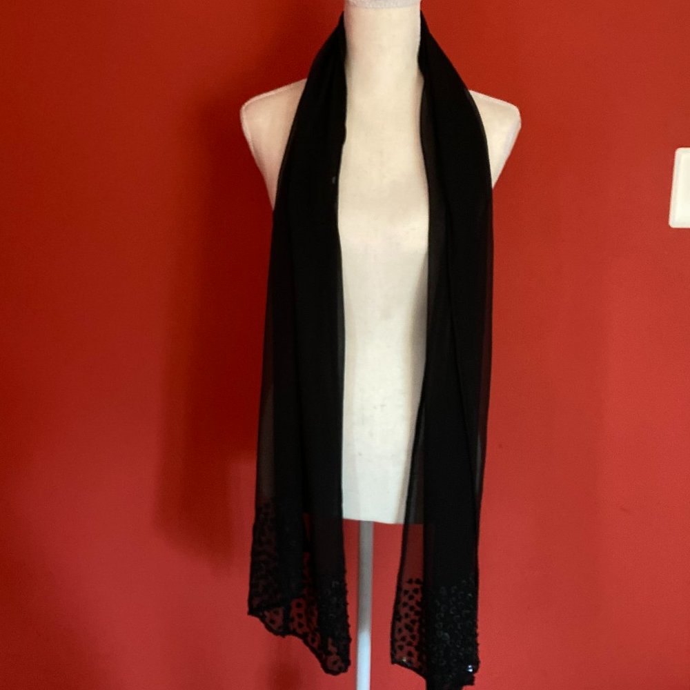 Black scarf with Beading